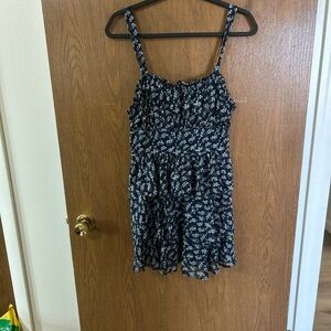 Trixxi Navy Floral mini dress. Marked xl but looks like medium